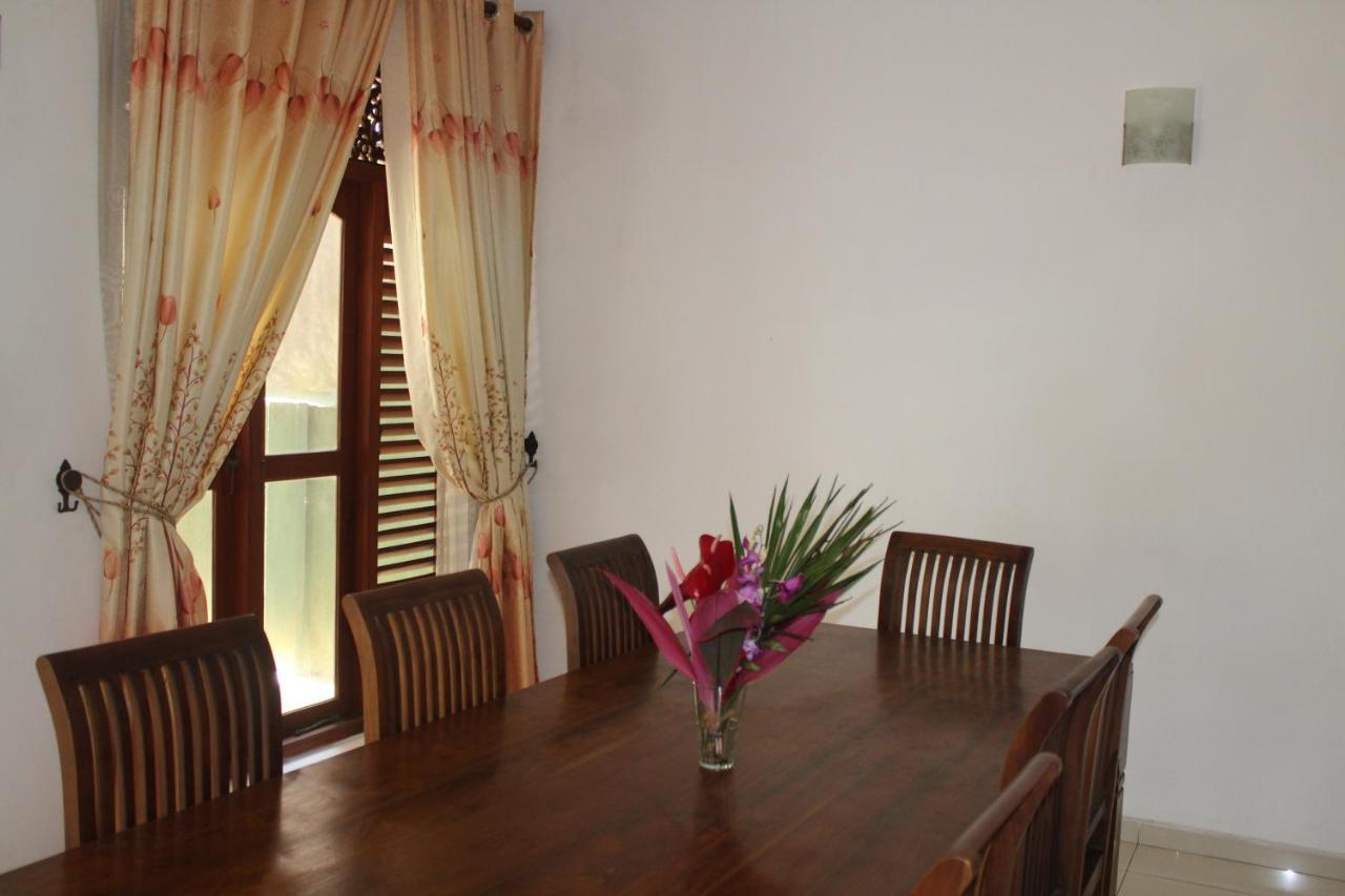 Helianto Social Villa Bentota Exterior photo